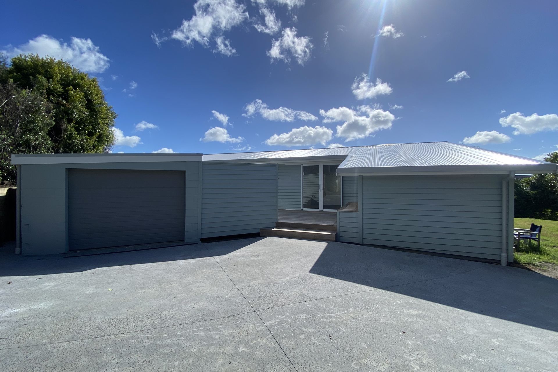 Cove Road, Lang's Beach