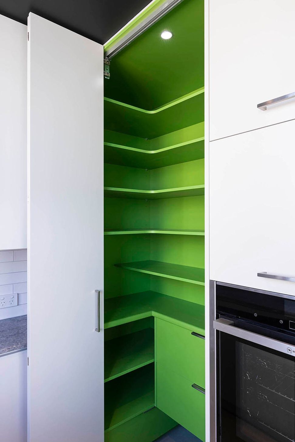 ELIZABETH-BAY-APARTMENT27.jpg