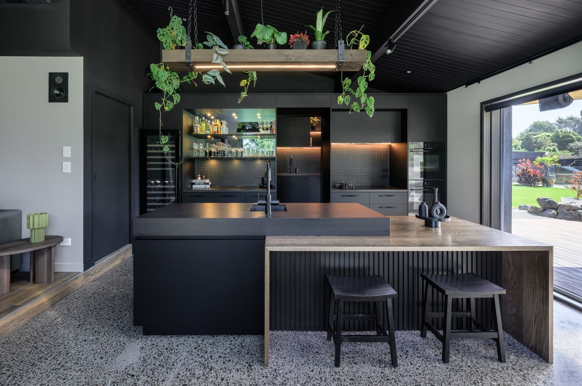 Eclipse Kitchen