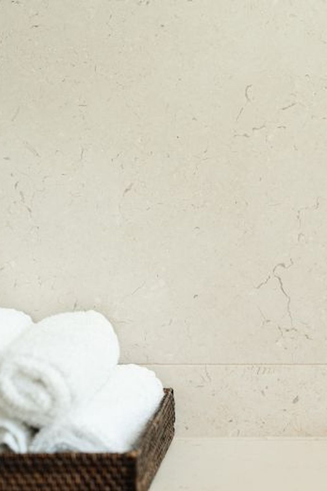 Crema Vialle Limestone Honed