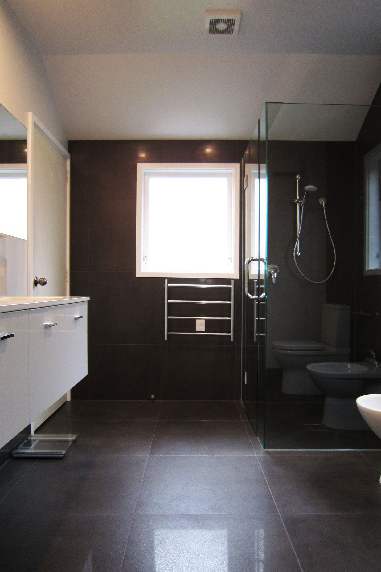 EnsuiteShowroom-i-Renovate.jpg
