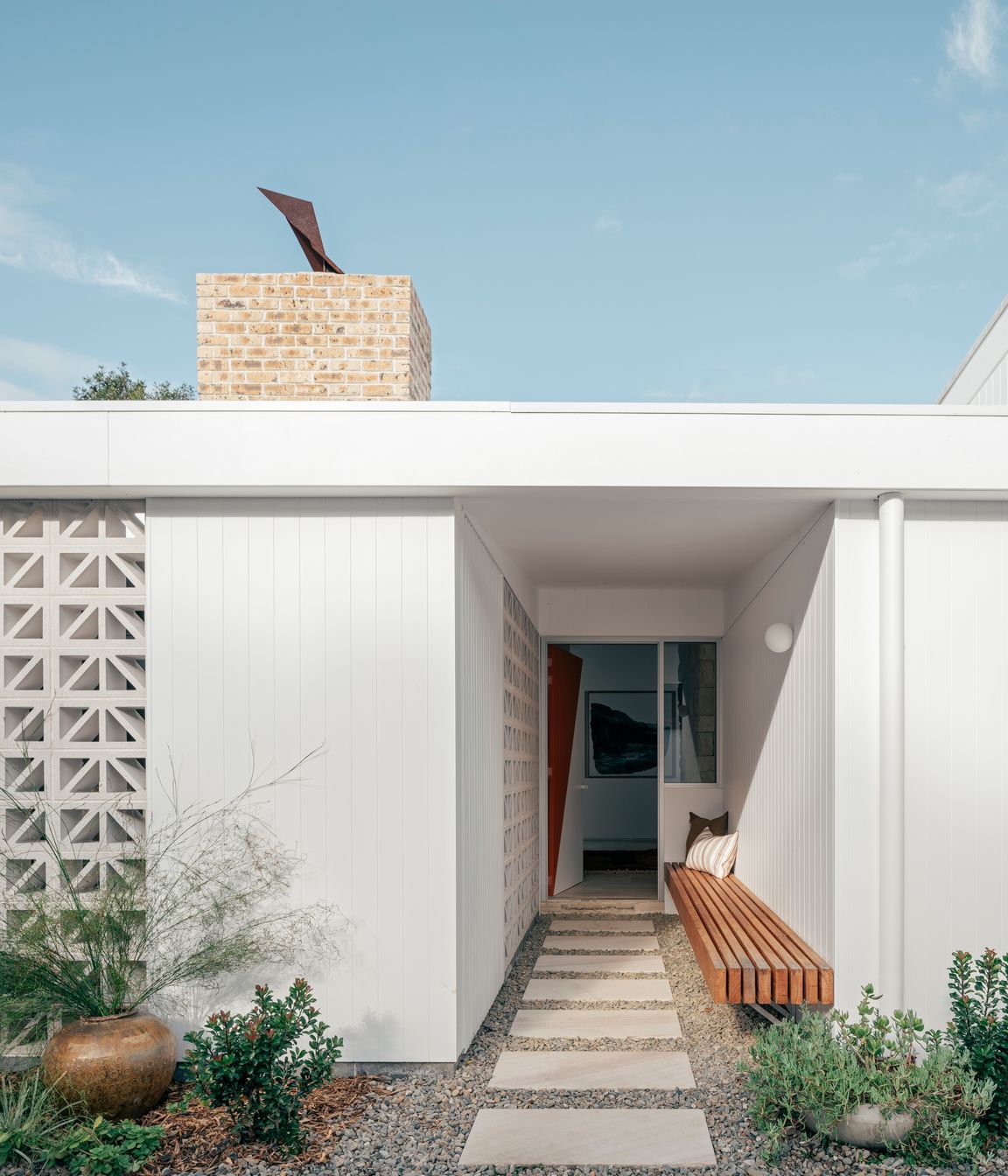 Gezellig House