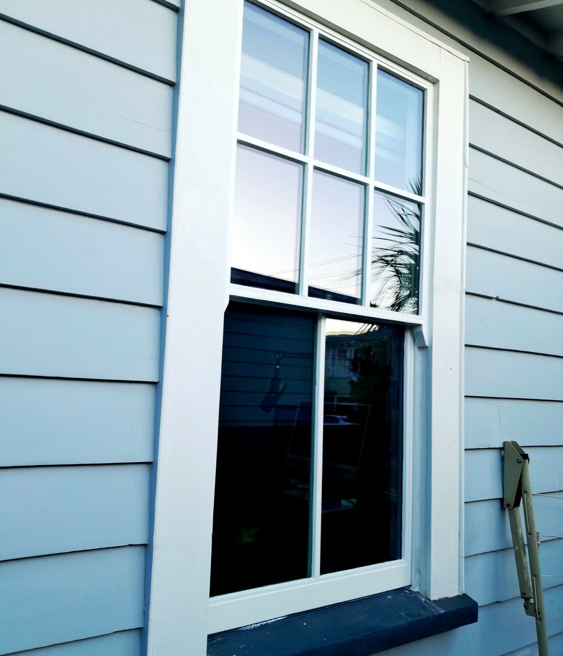 External-double-hung-300px-v2.jpg