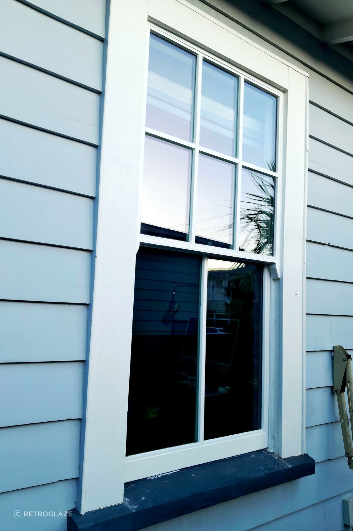 External-double-hung-300px-v2.jpg