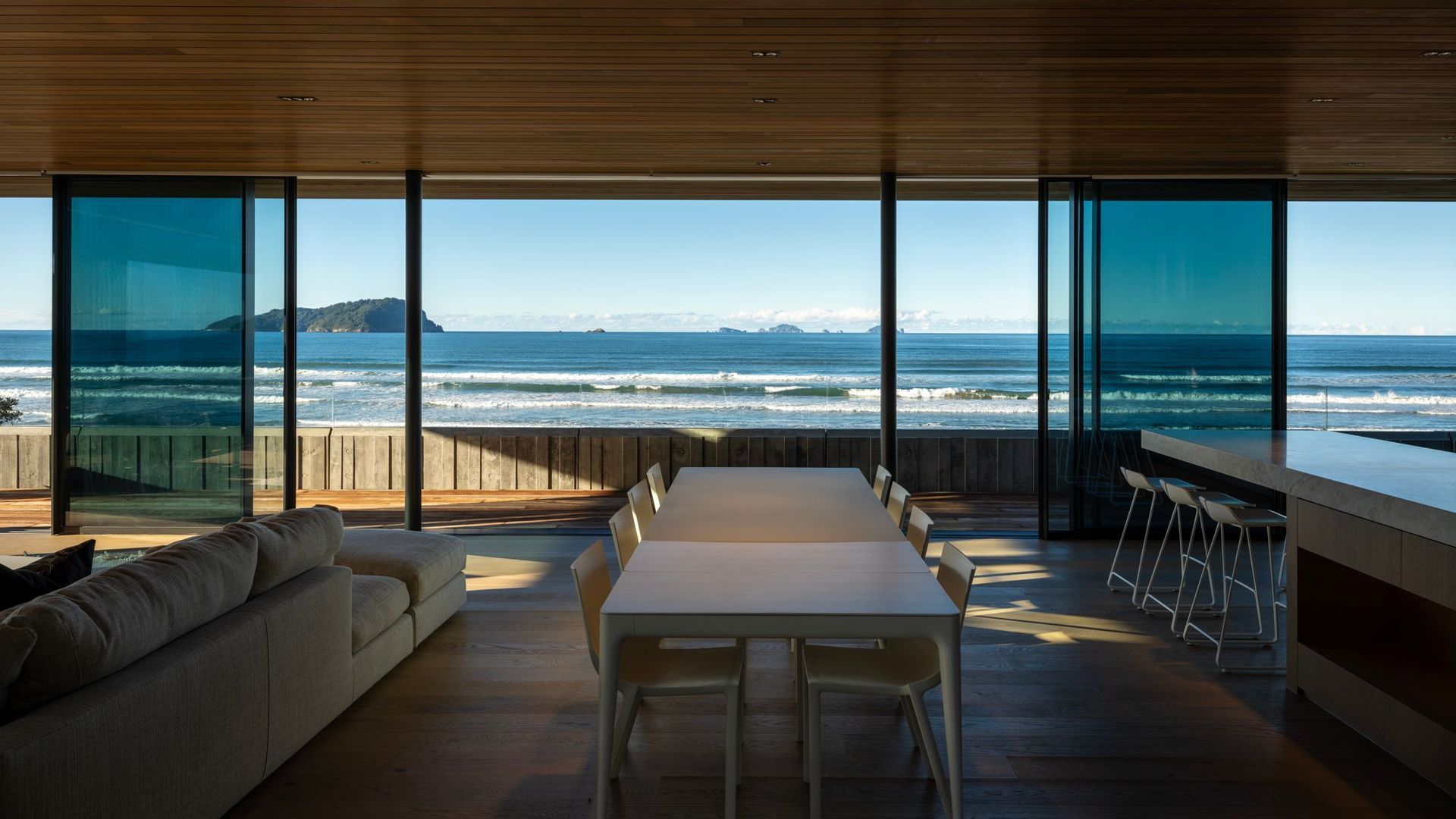 Pauanui Beach House banner