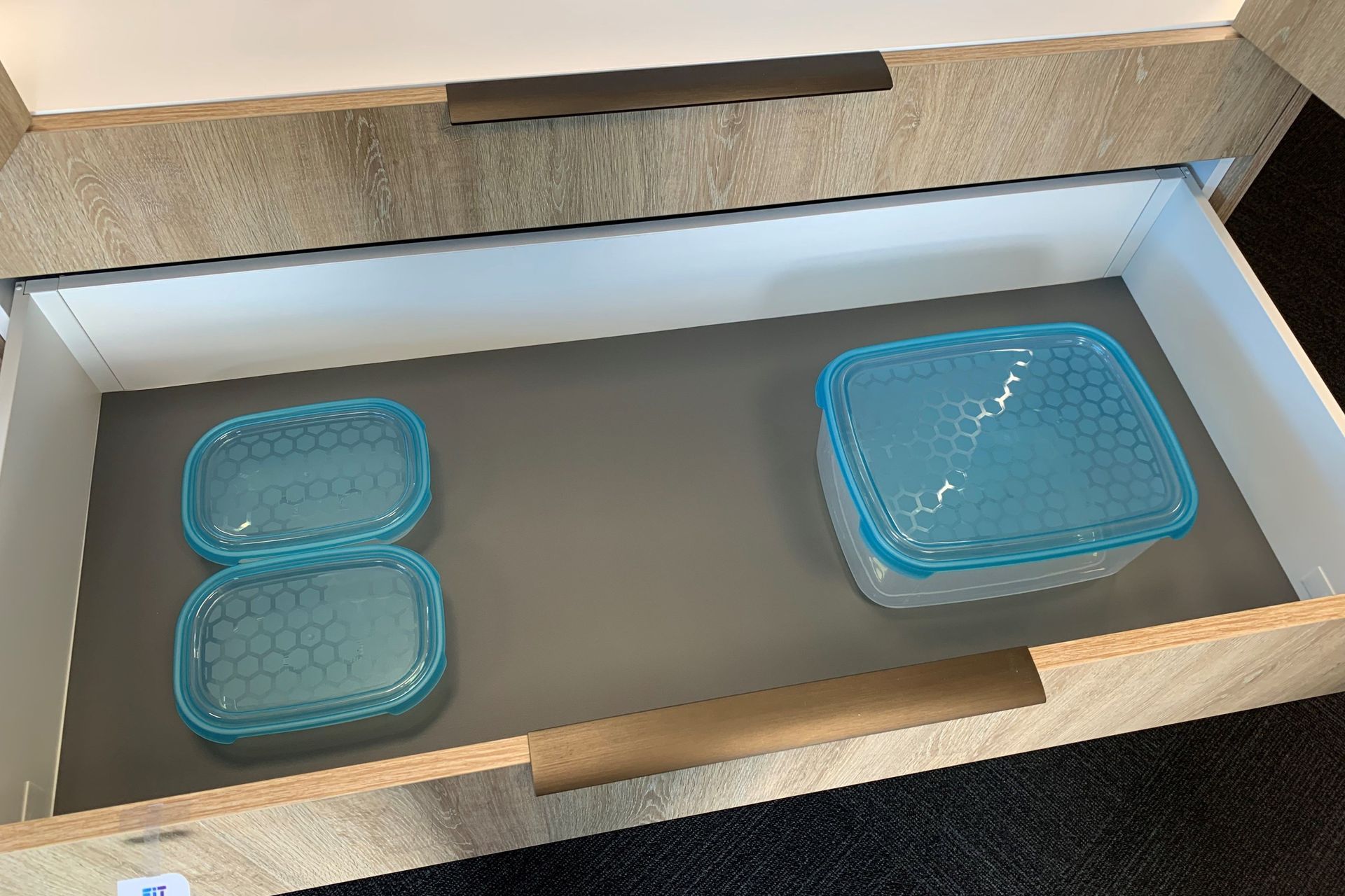 SlimFIT Soft Close Drawers