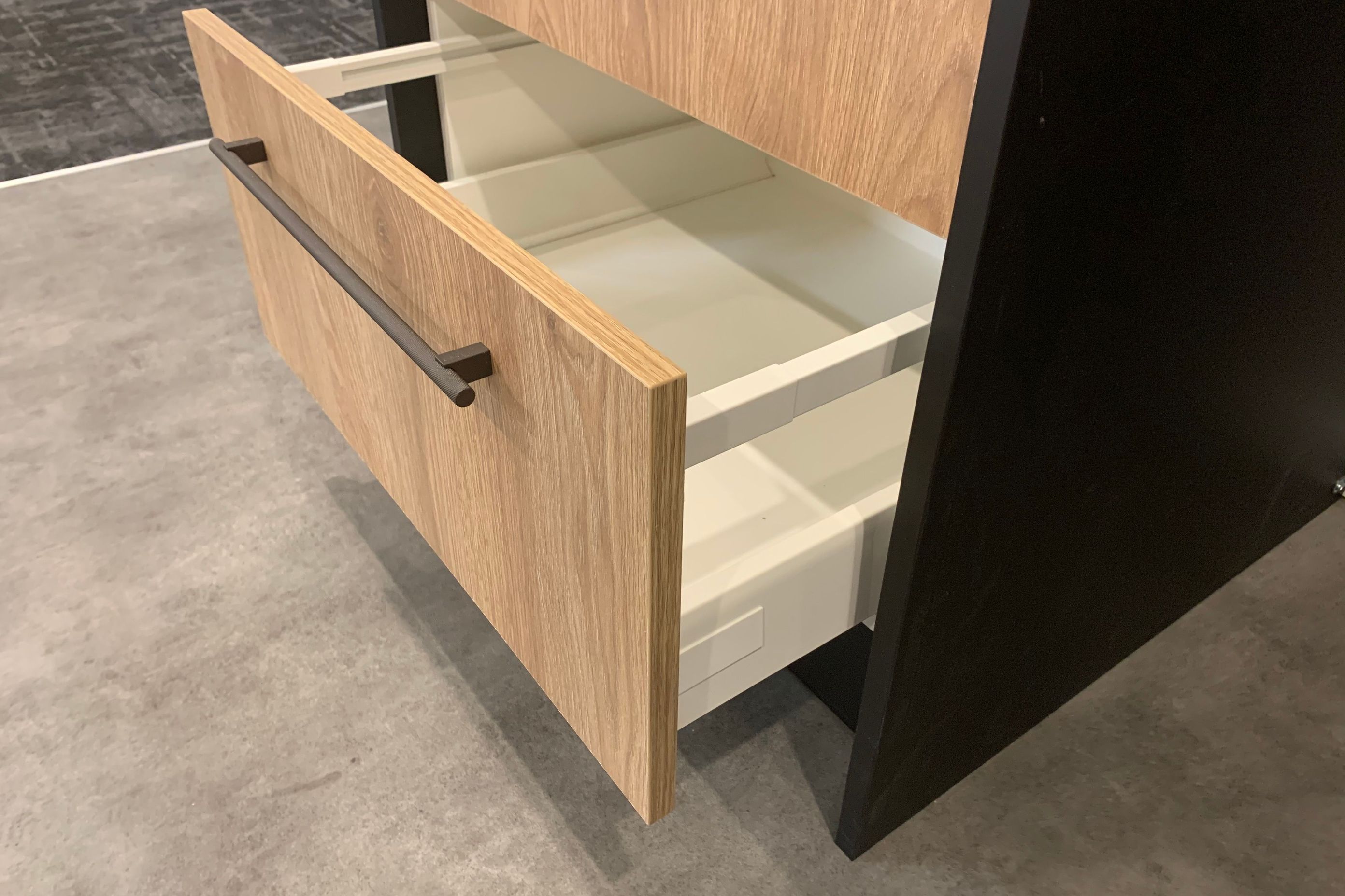 Fit Wellsford Kitchen - Harn Ritma Soft Close Drawers - Many Models - Also Available in Umbra Grey and with Round Railings