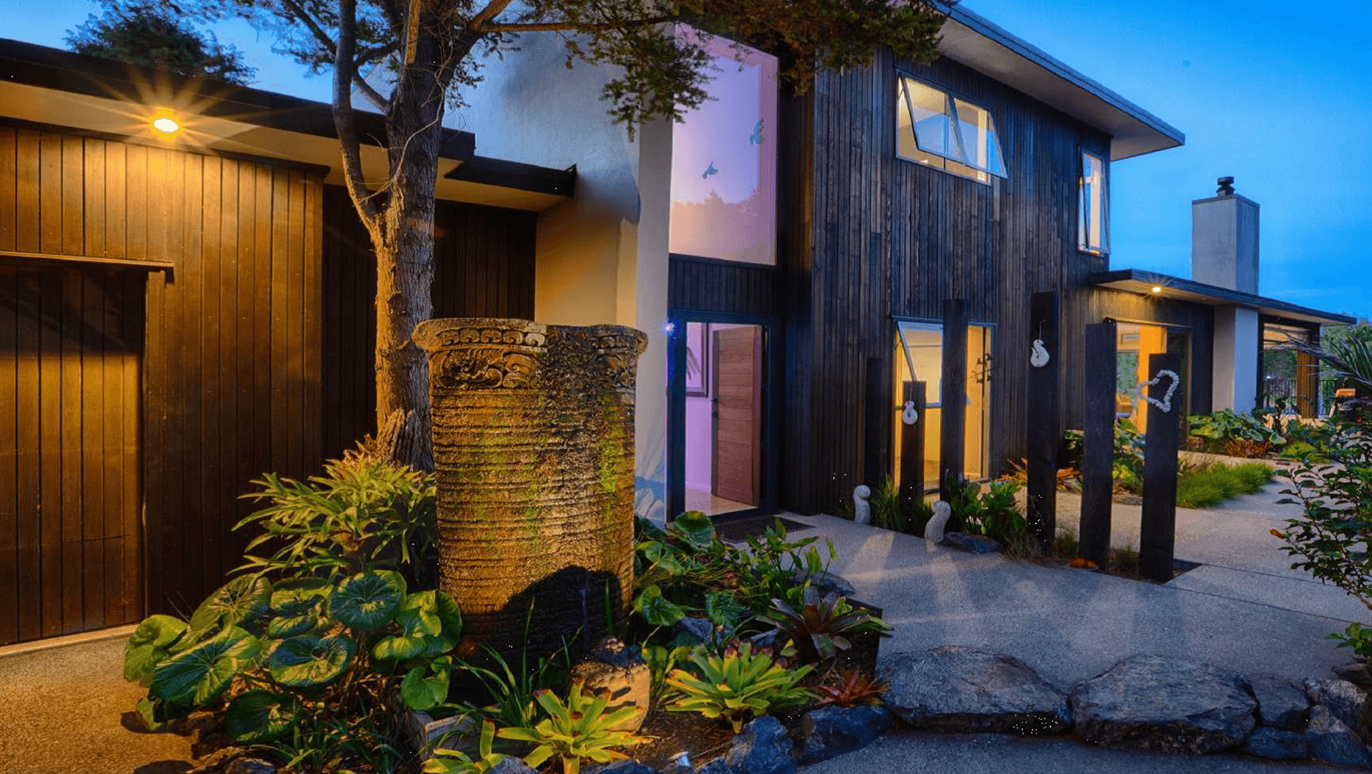 Modern Country House banner