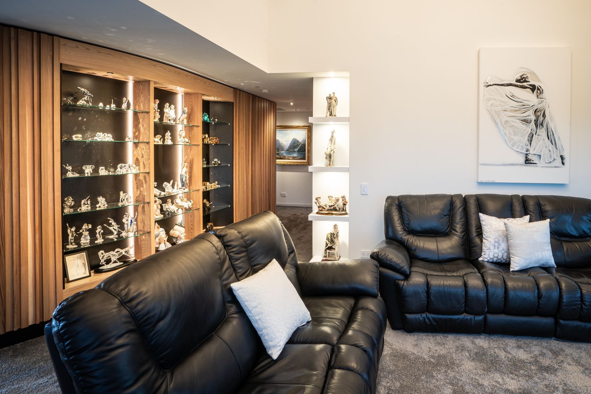 Miles Penthouse Apartment