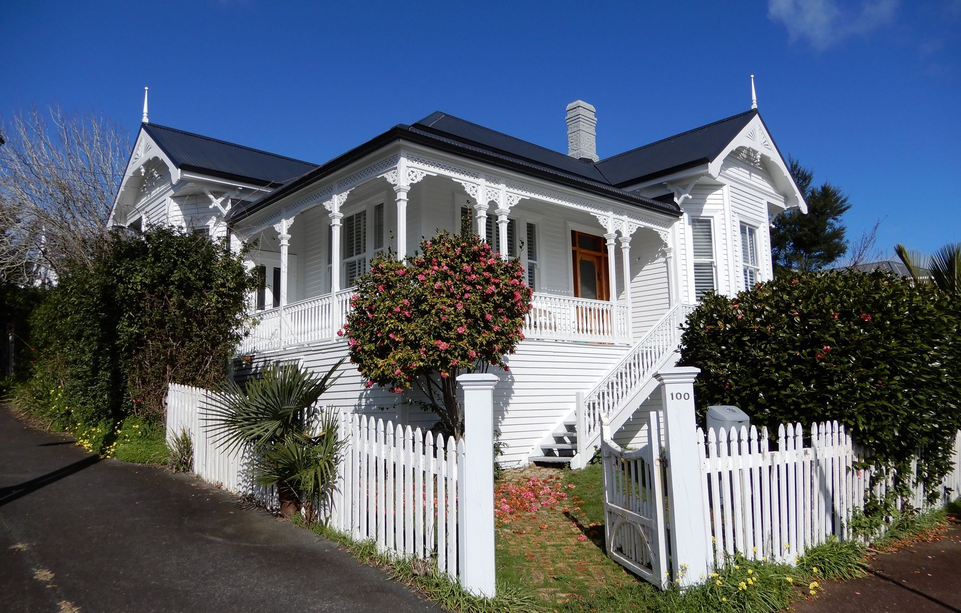 Grey Lynn Villa - Colorsteel Dridex Roof Replacement