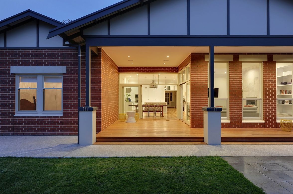 Gentlemans Bungalow Glenelg East