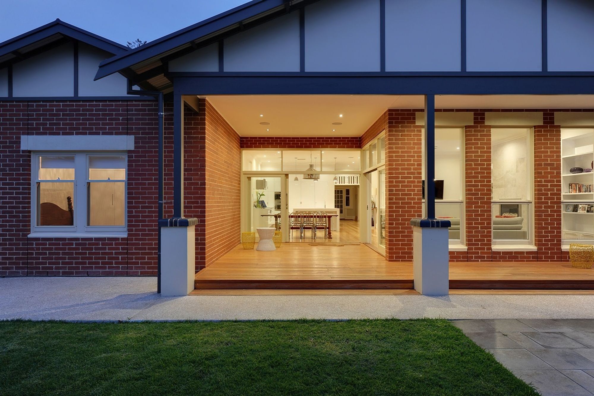 Gentlemans Bungalow Glenelg East