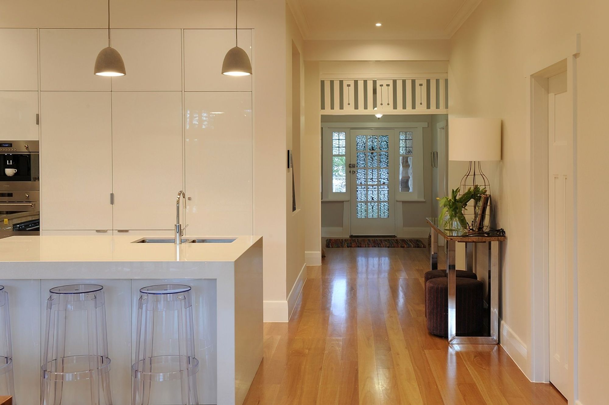 Gentlemans Bungalow Glenelg East