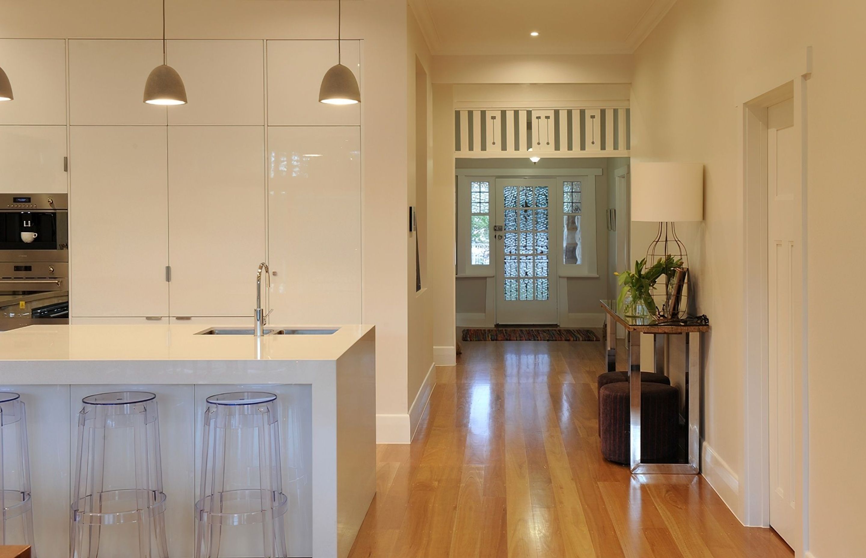 Gentlemans Bungalow Glenelg East