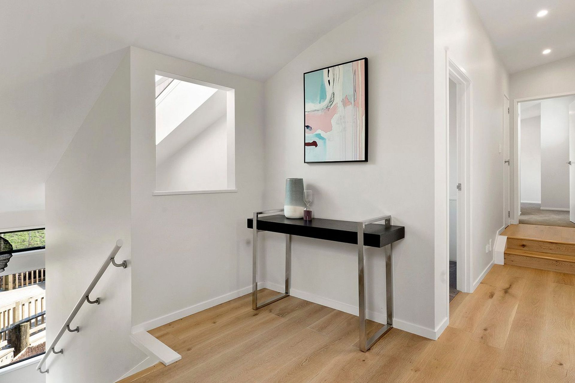 Apirana Ave, Glen Innes