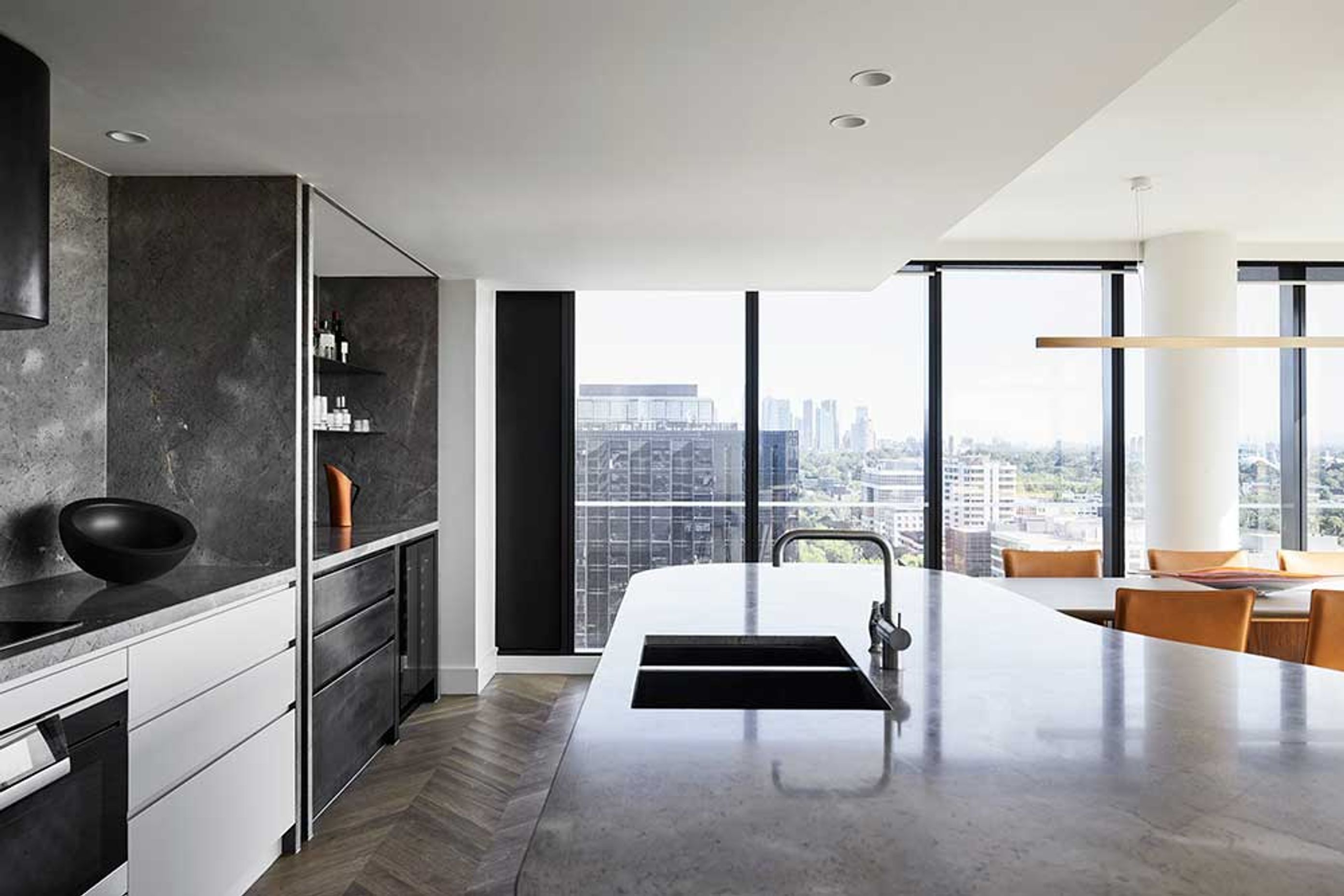 Lake View Penthouse
