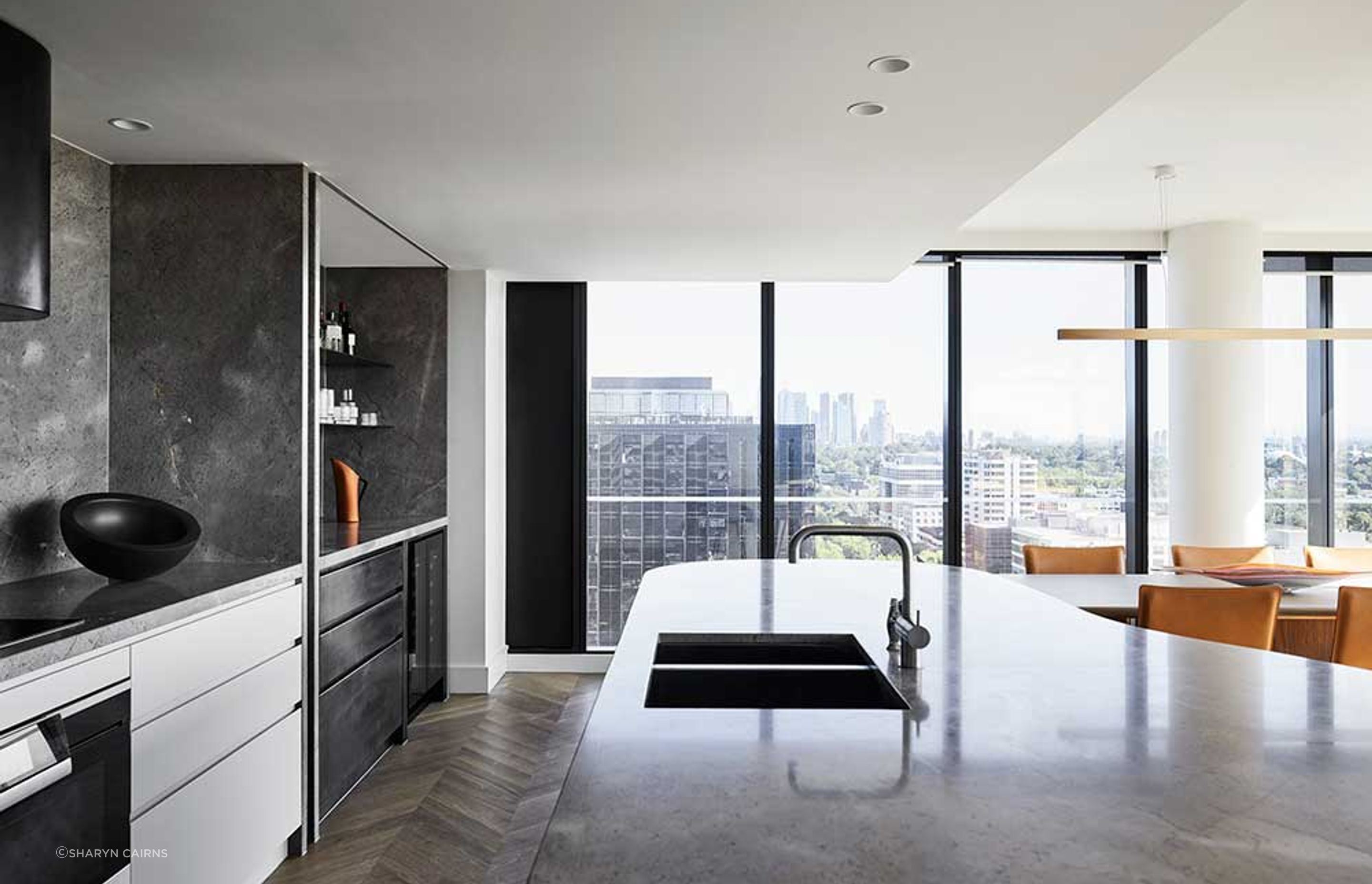 Lake View Penthouse
