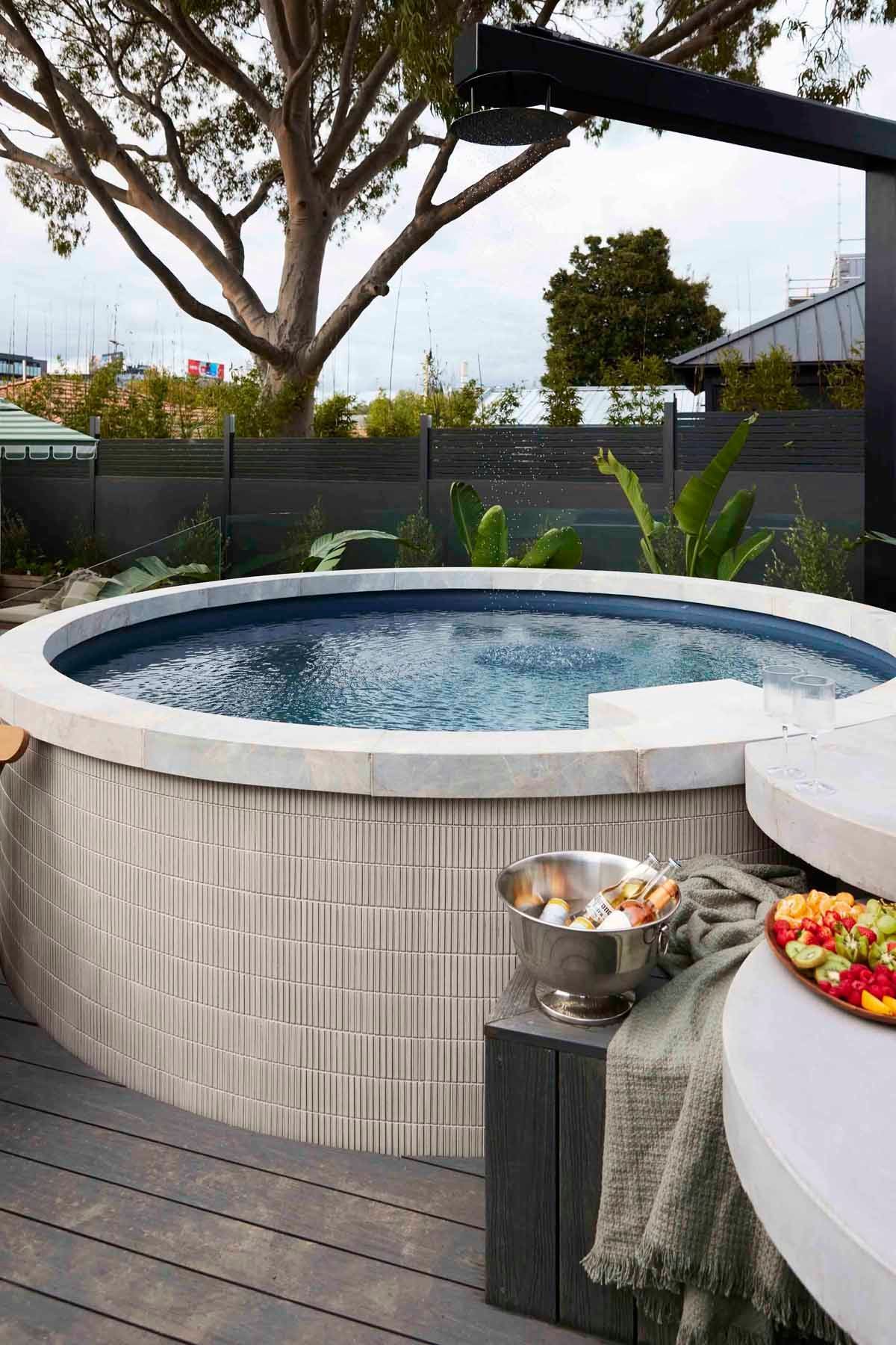 H1-R11-Backyard-and-Pool-Kyle-Leslie51.jpg
