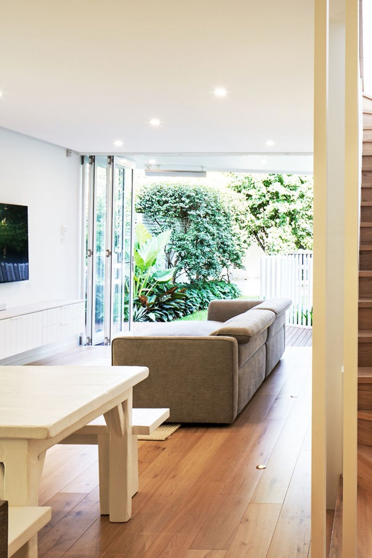 **^^Leichhardt House