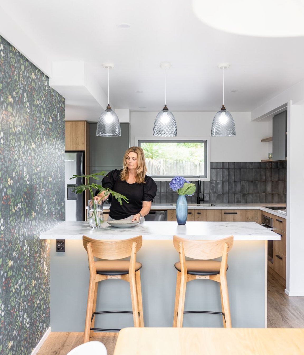 70s Vibe / Peter Bevan Architectural Home Kitchen Renovation
