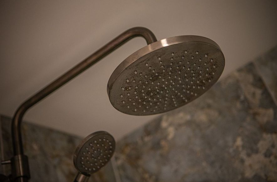 Iron & Bold Apartment Bathroom