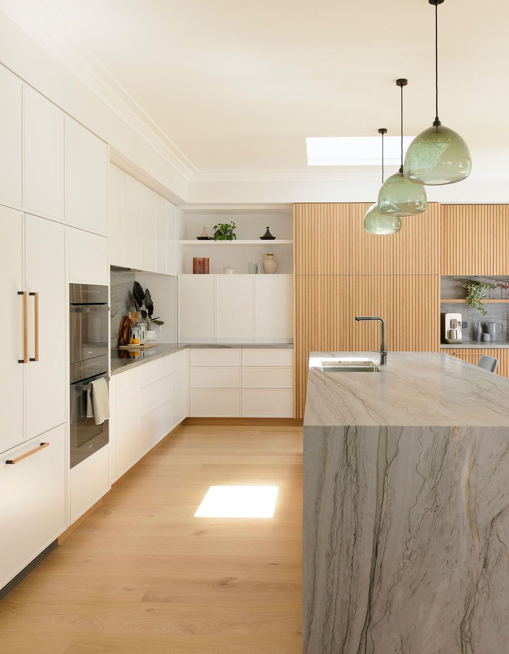 Hello-Saturday-New-Beginnings-Bungalow-Renovation-10.jpg