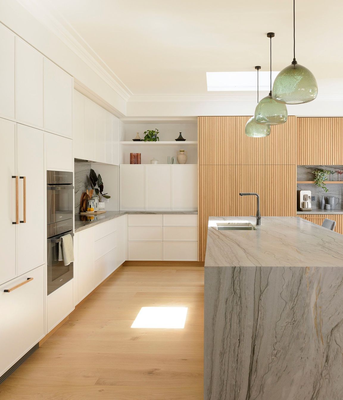 Hello-Saturday-New-Beginnings-Bungalow-Renovation-10.jpg