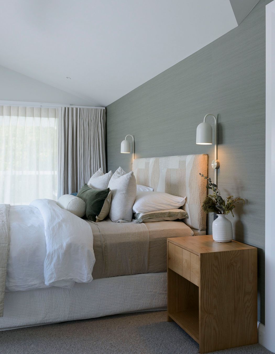 Hello-Saturday-New-Beginnings-Bungalow-Renovation-16-v2.jpg