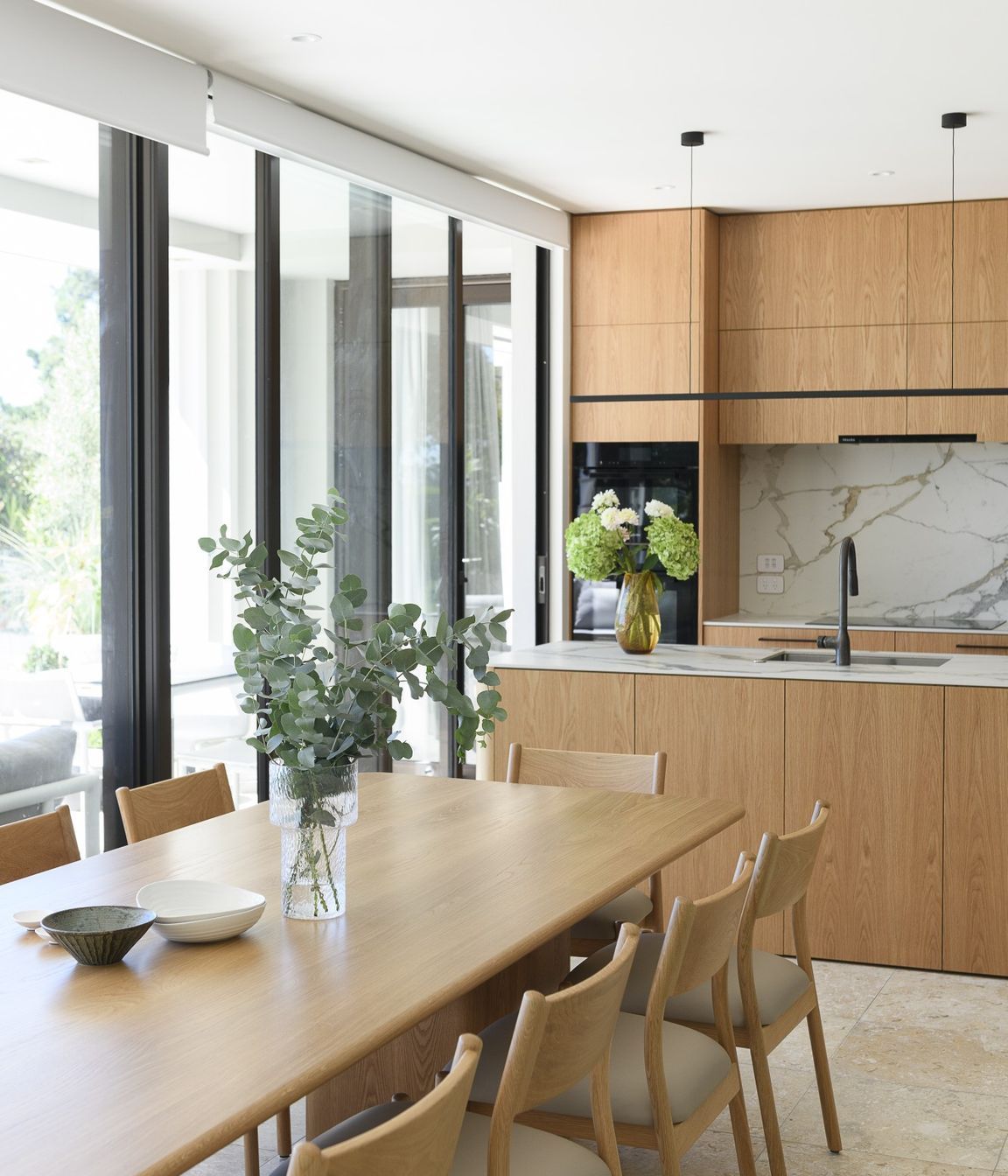 Hello-SaturdayOCEAN-VIEWAppartmentRenoKitchen-2.jpg