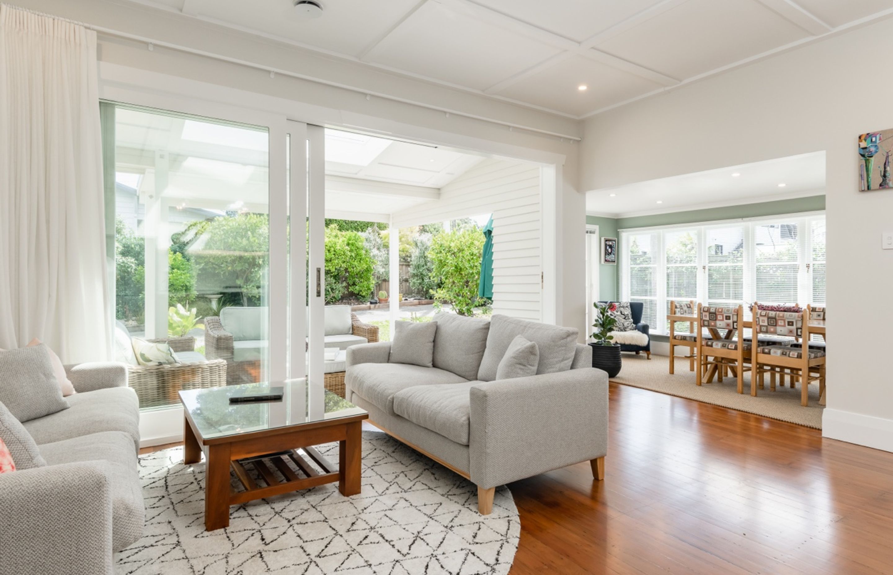 Narrow Neck - Alterations & Verandah Upgrade