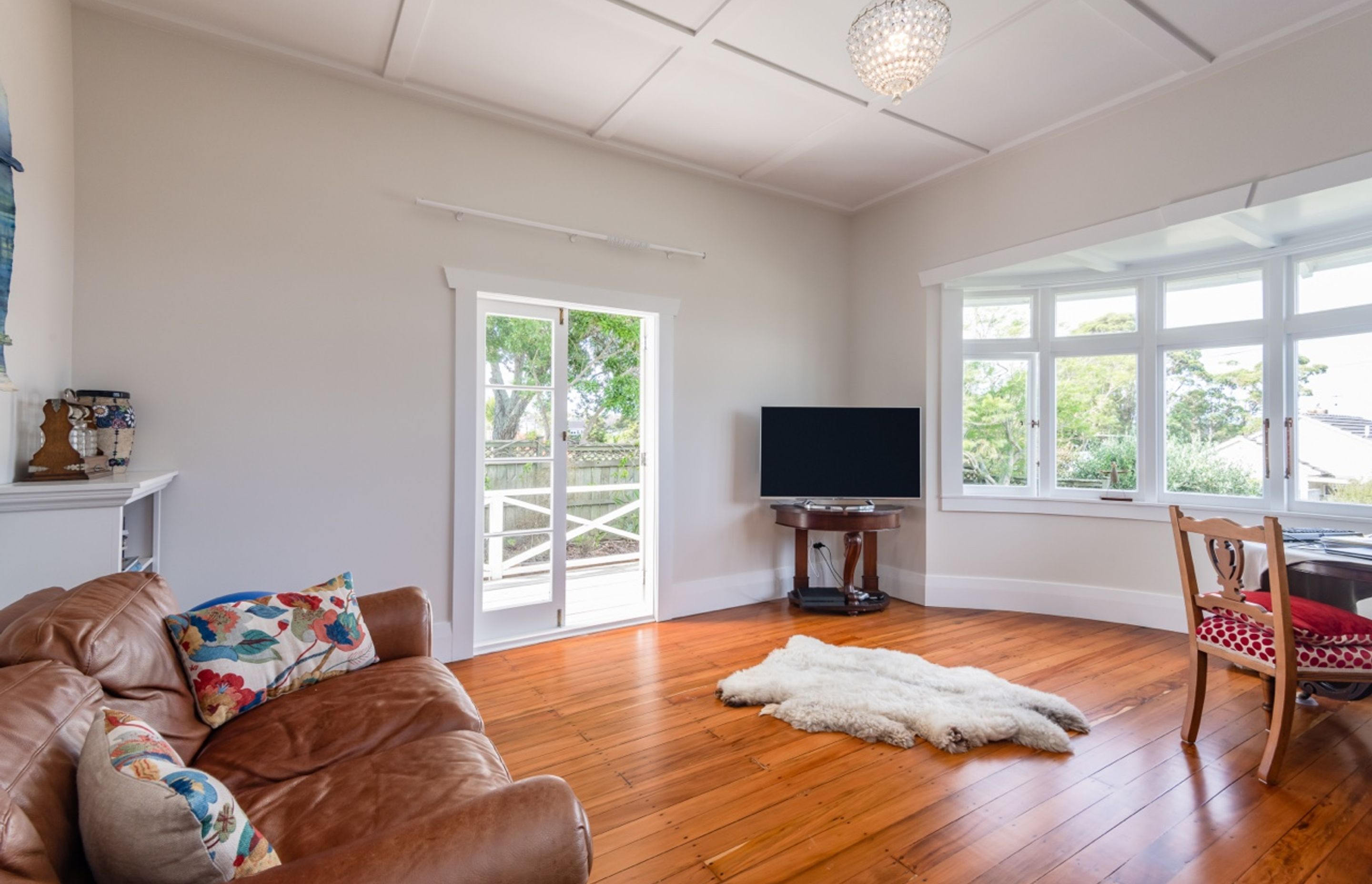 Narrow Neck - Alterations & Verandah Upgrade