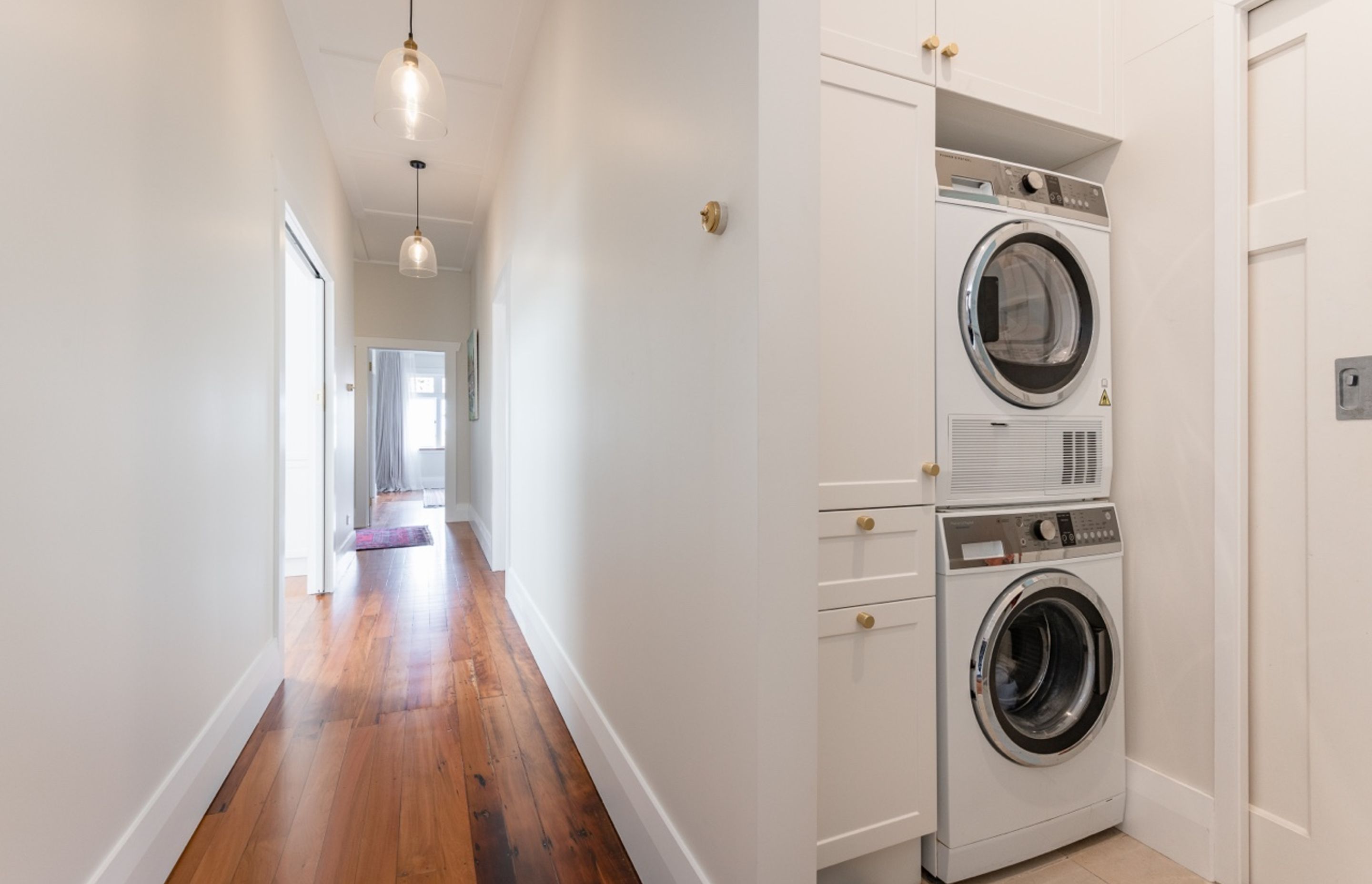 Narrow Neck - Alterations & Verandah Upgrade