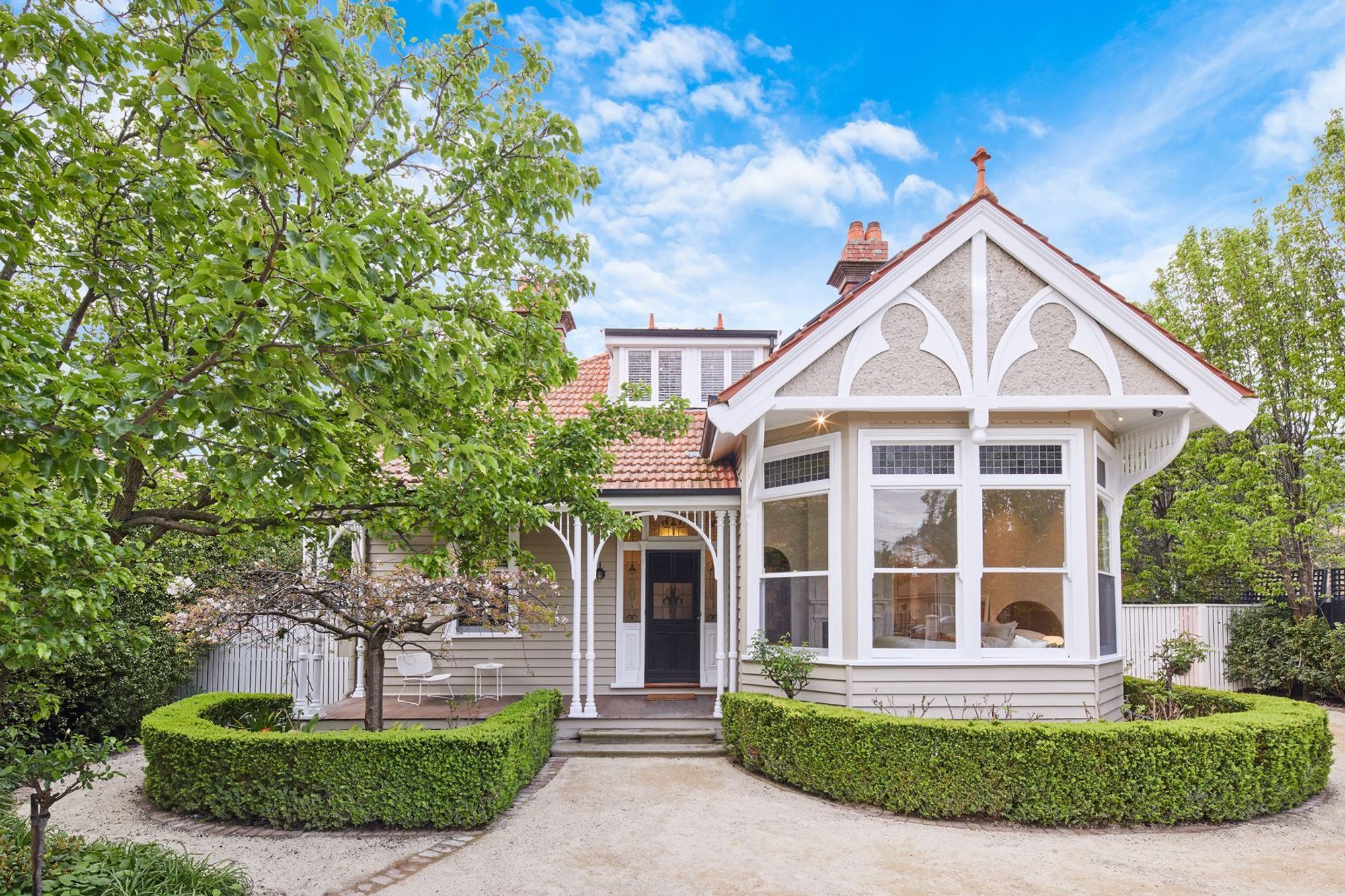 Hughesdale-Heritage-Renovation-and-Extension-1.jpg