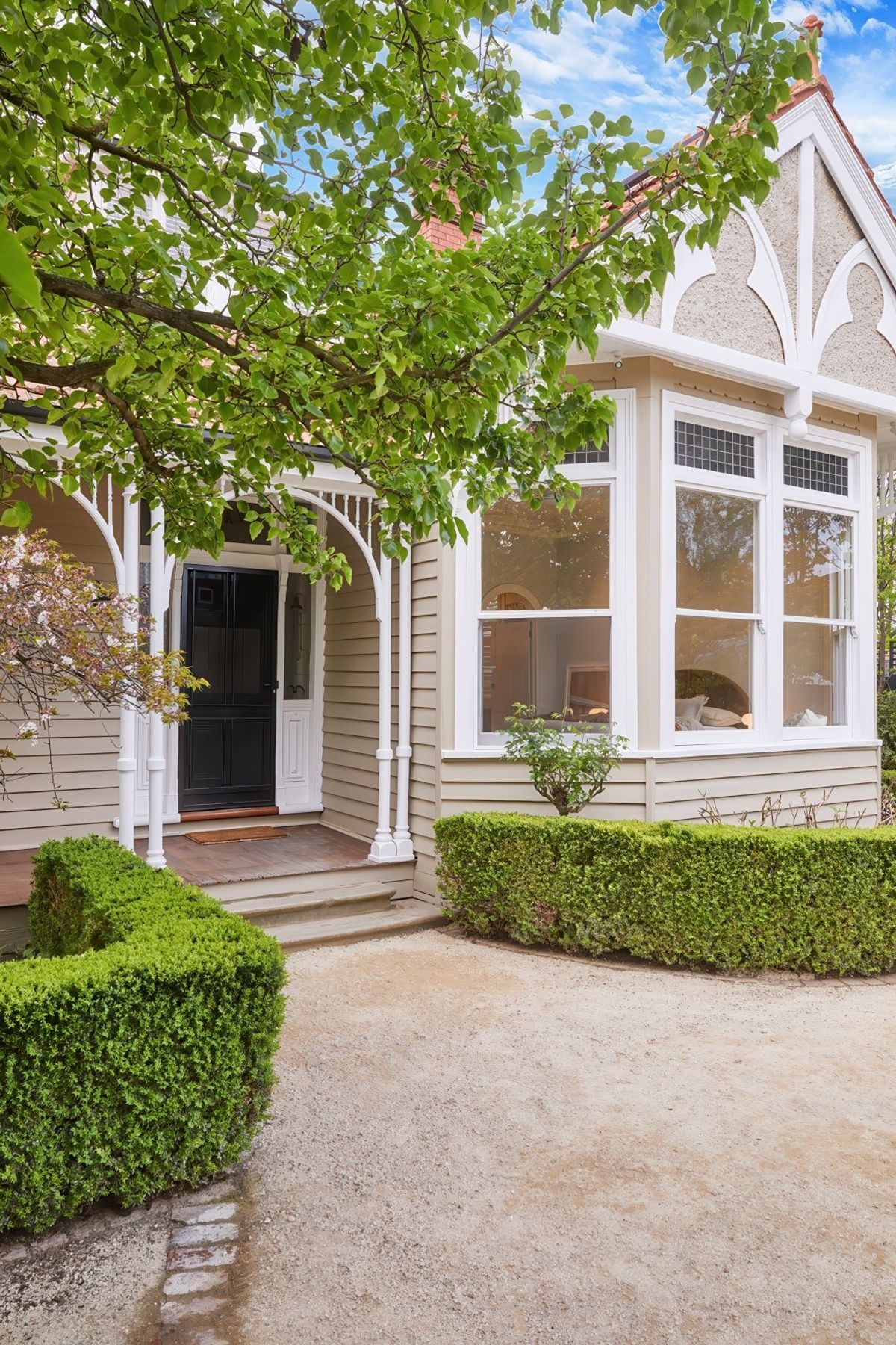 Hughesdale-Heritage-Renovation-and-Extension-21-gigapixel-low-resolution-v2-12x.jpeg