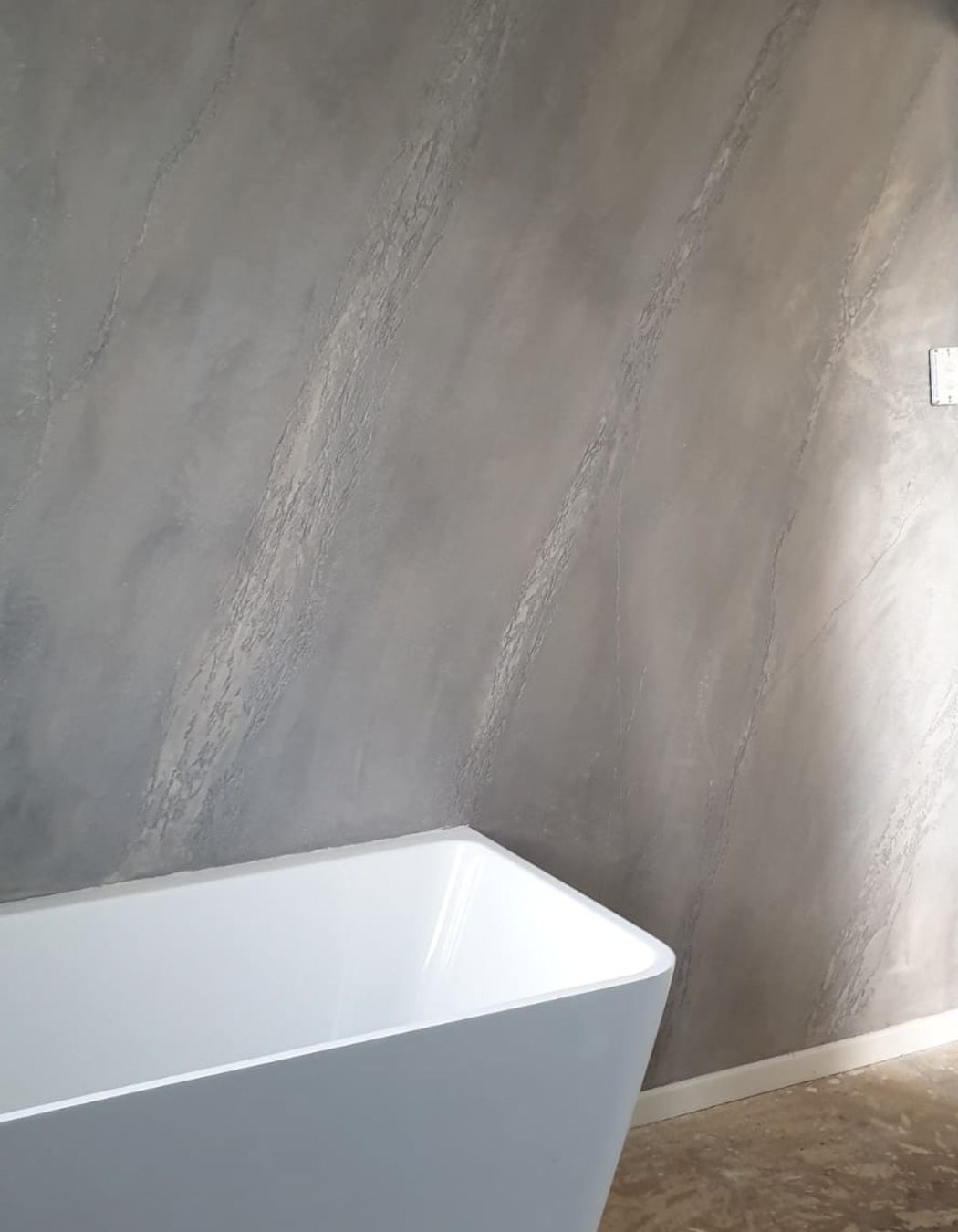 WIP Split stone textured wall - Bathroom