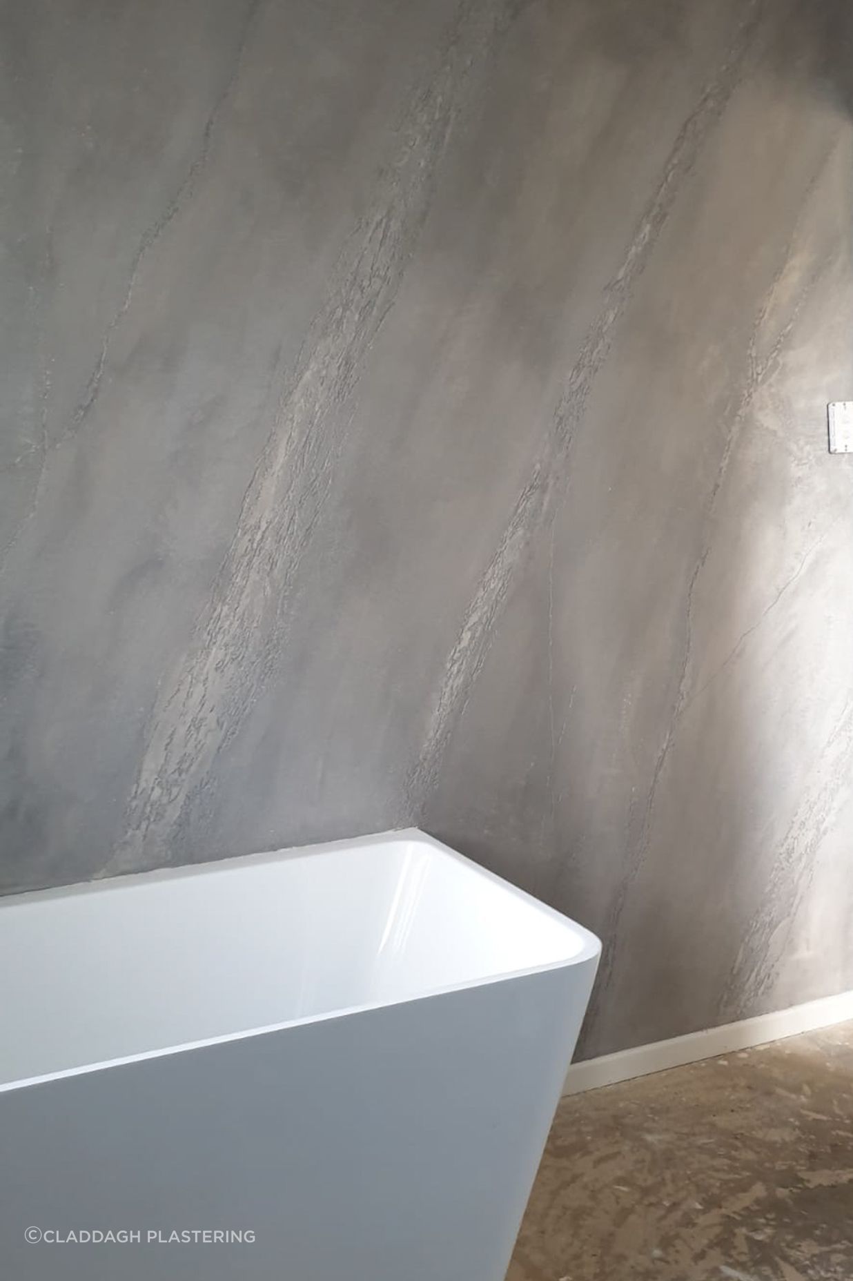 WIP Split stone textured wall - Bathroom