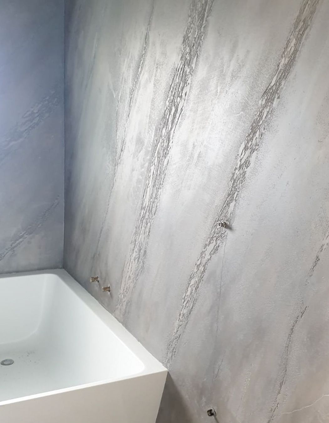 WIP Split stone textured wall - Bathroom