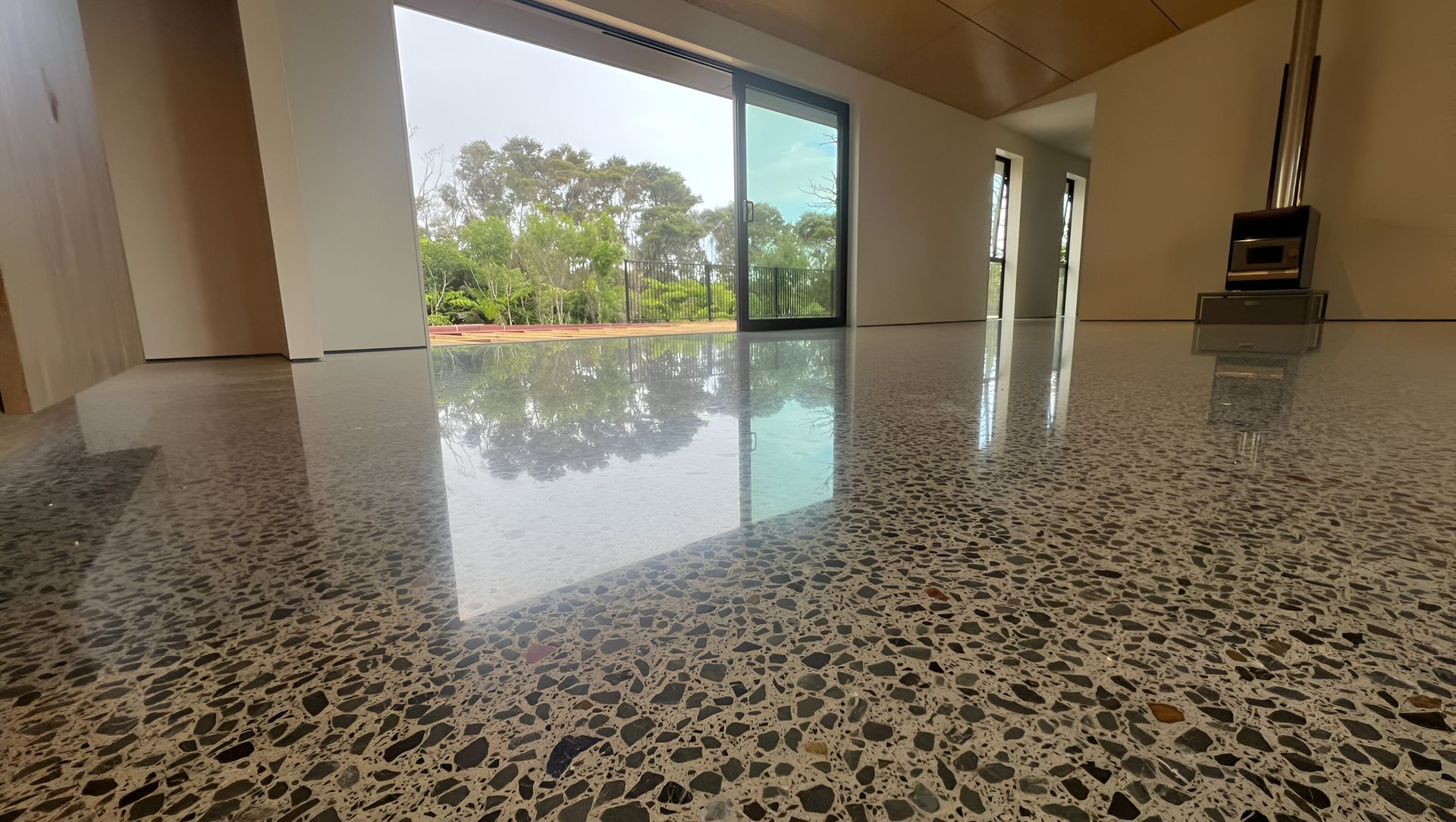 Mark Farrell Concrete - Mt Tiger banner