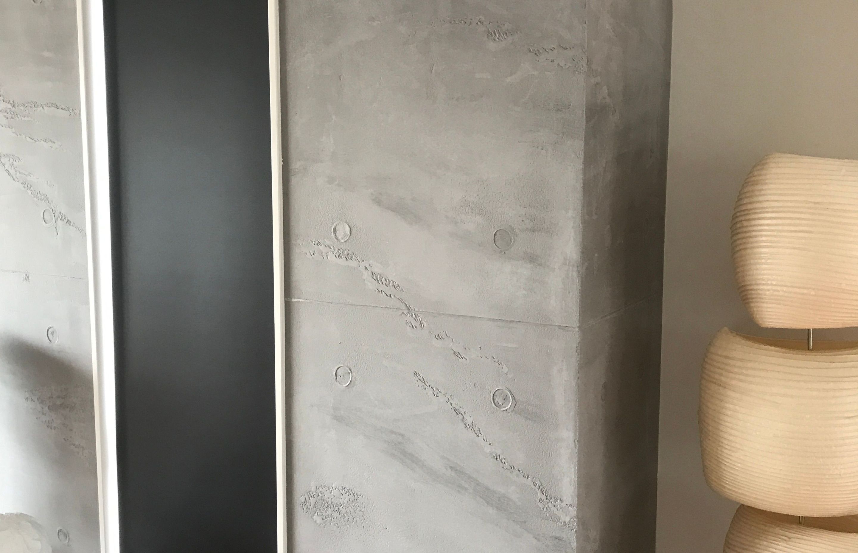 Feature wall, Industrial tile look - Venetian plaster