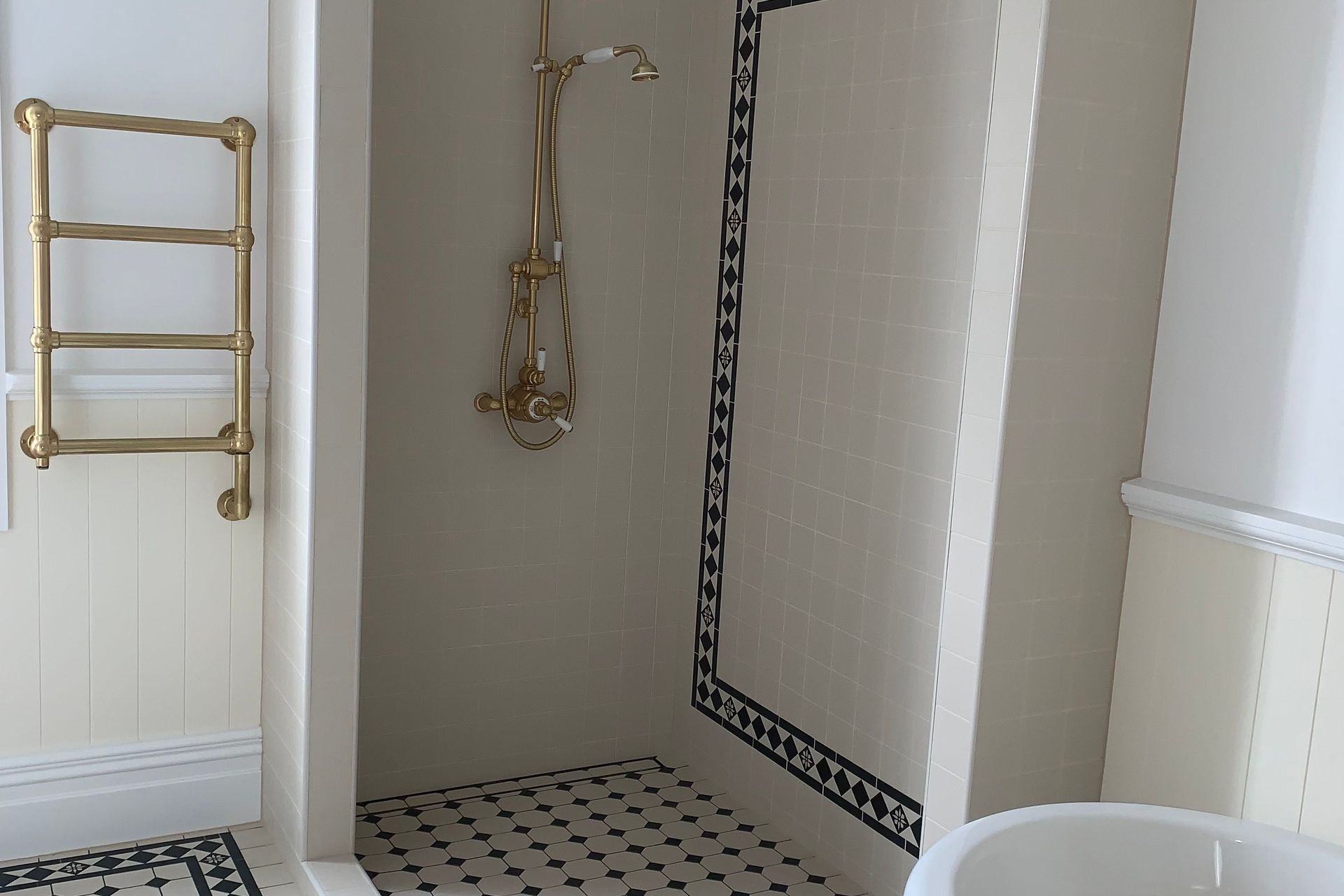 Villa Restoration - Bombay Hills