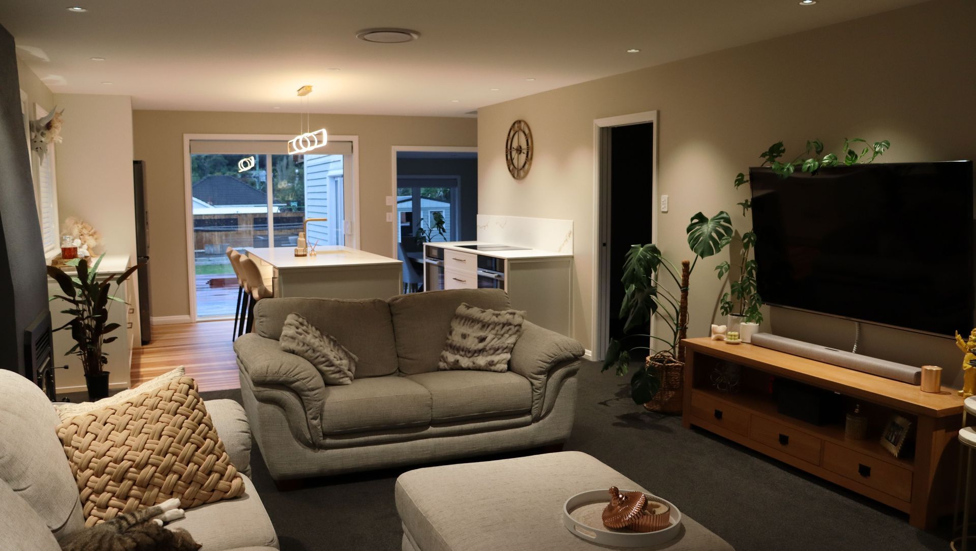 Modern Family Hub banner
