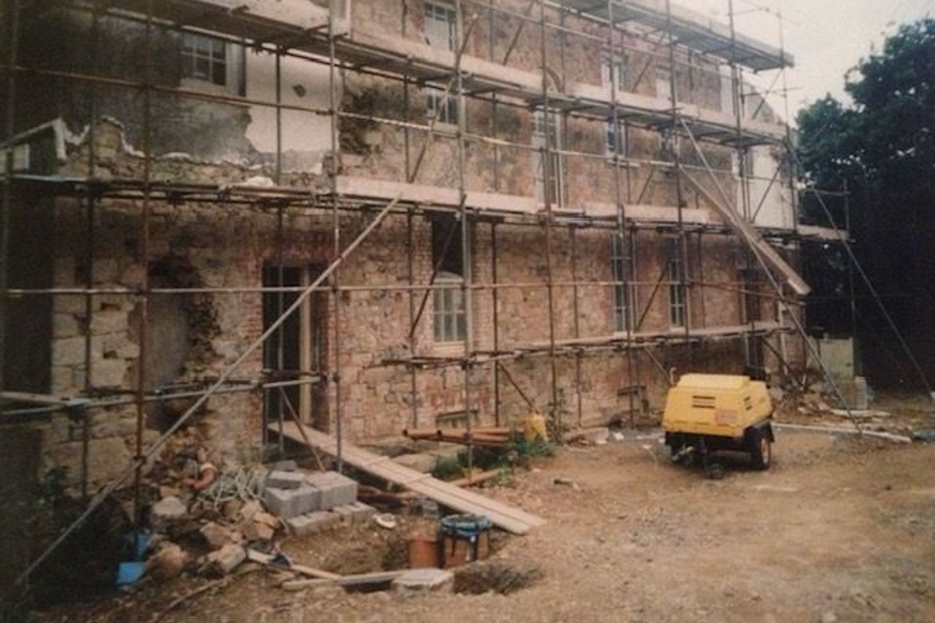 Full restoration of a 1840 Manor house