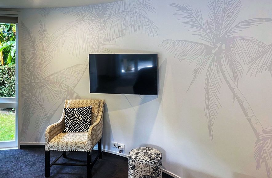Curved Wallpaper feature