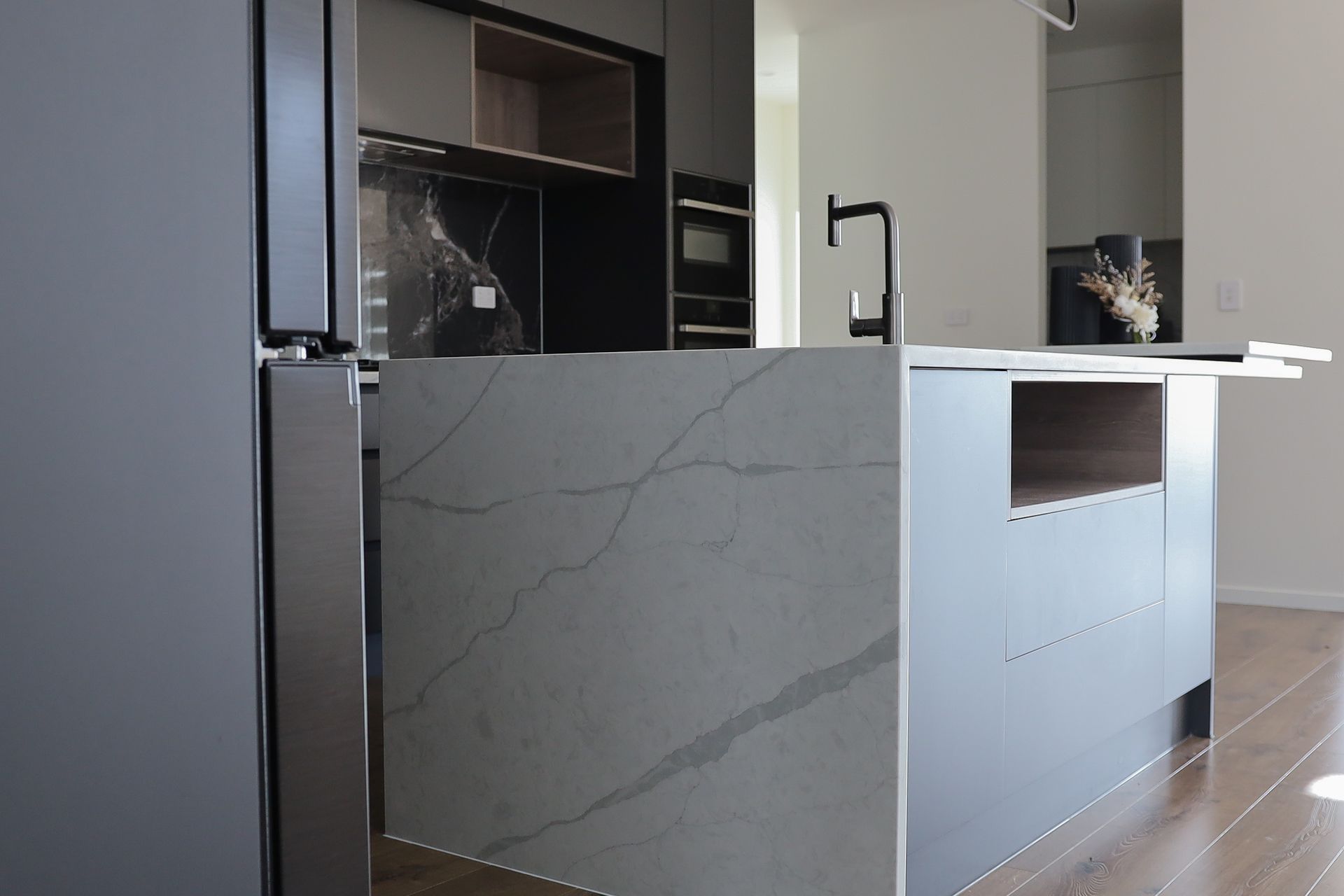 Dark & Sophisticated