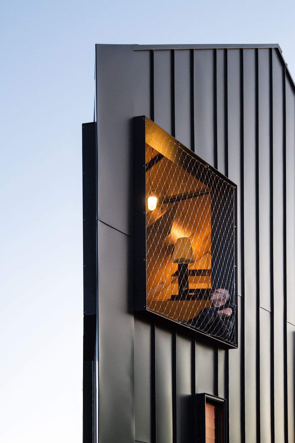 Acute House