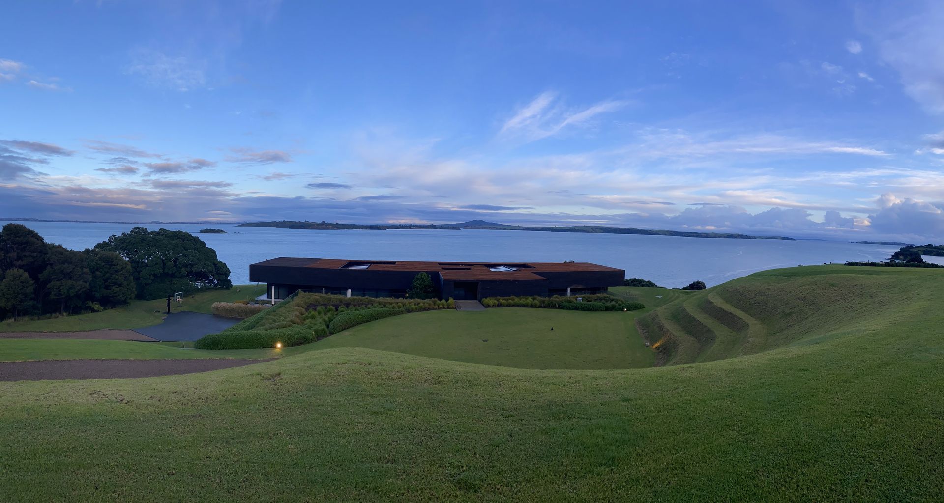 Waiheke Waterfront Masterpiece banner