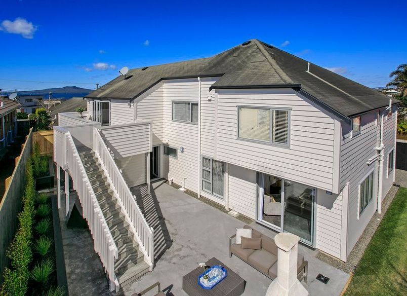 Castor Bay Renovation