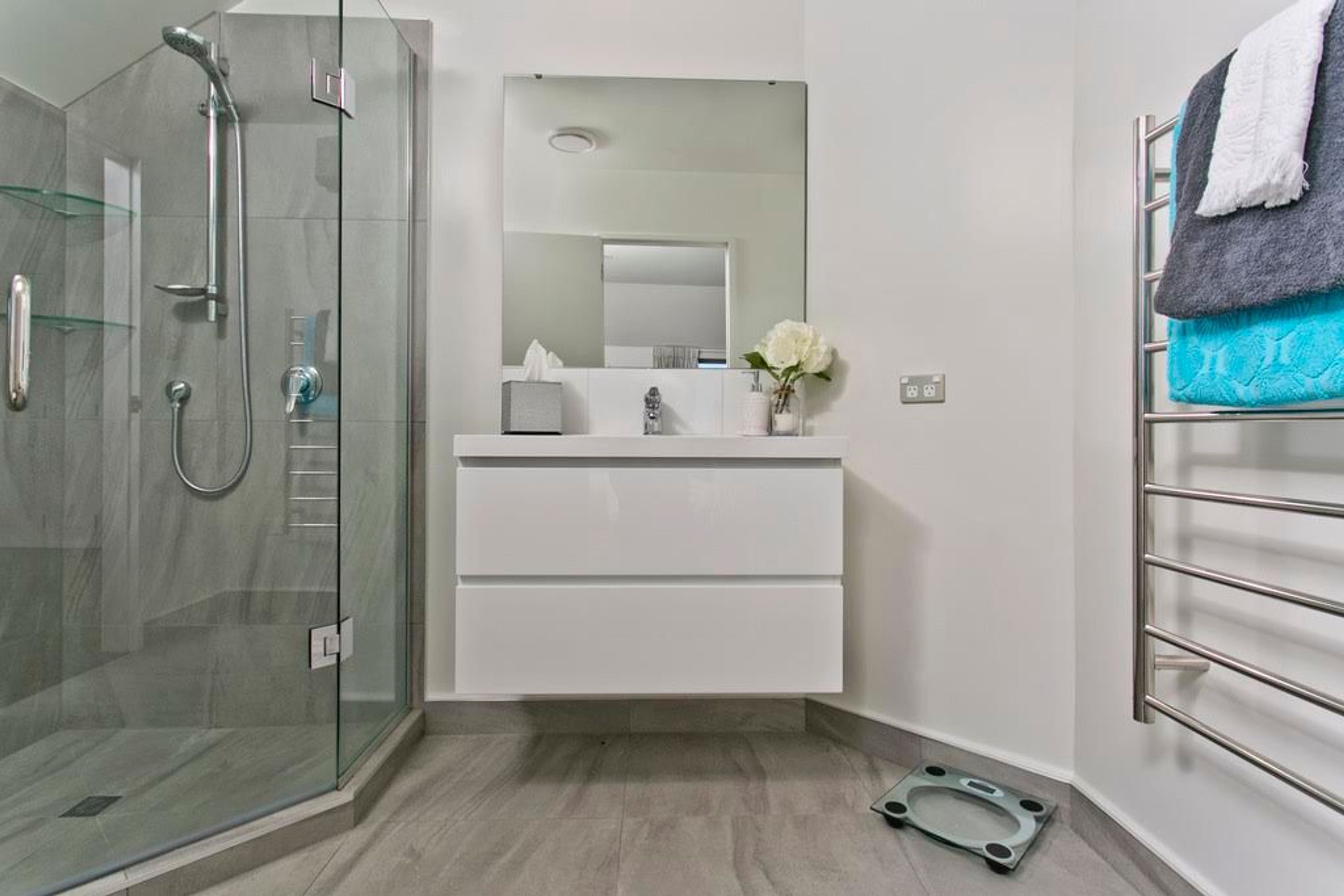 Castor Bay Renovation