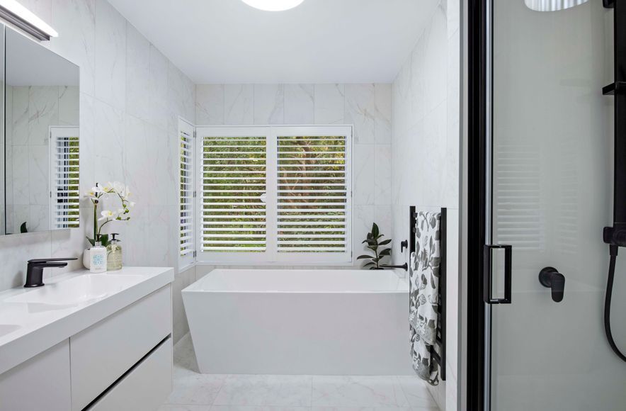 Transforming an Outdated Bathroom into a Stylish Haven in Waiuku, Auckland