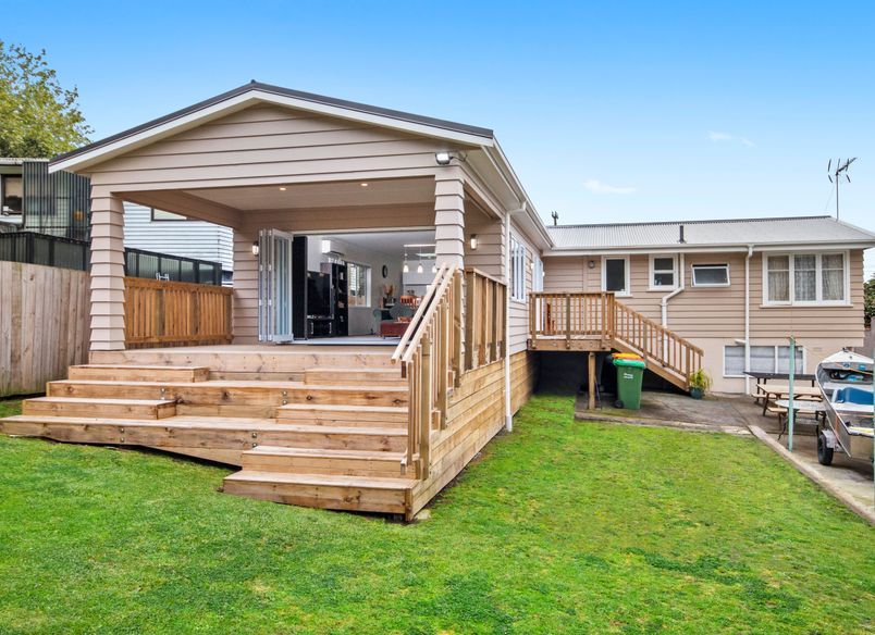 An Entertainer’s Dream in Manurewa, Franklin